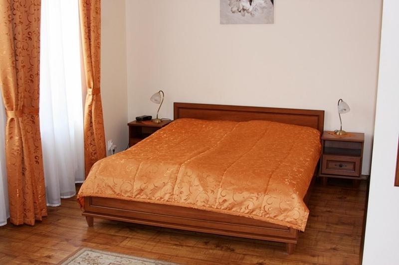 Olymp Penzion Комарно Номер фото